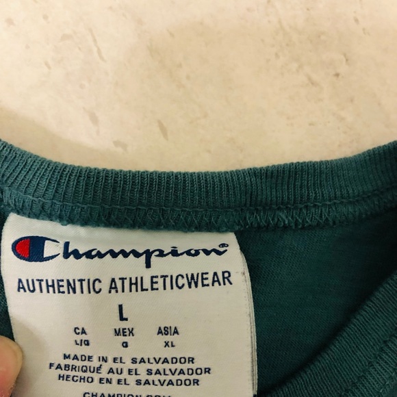 NWOT Champion T Shirt! Large - Picture 3 of 7